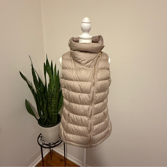Athleta Jackets & Blazers - Athleta | Downabout Funnel Neck Puffer Vest